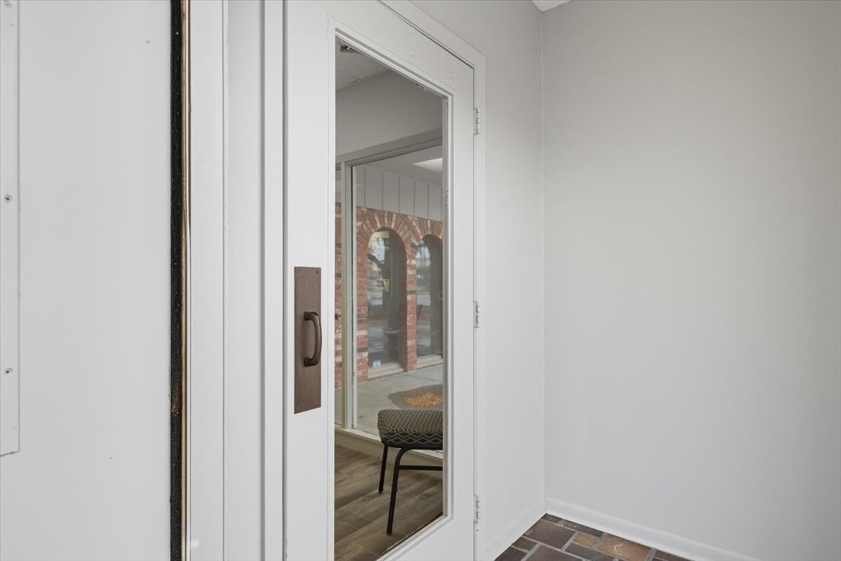 3015 N 90th St, Omaha, NE for lease Interior Photo- Image 1 of 30