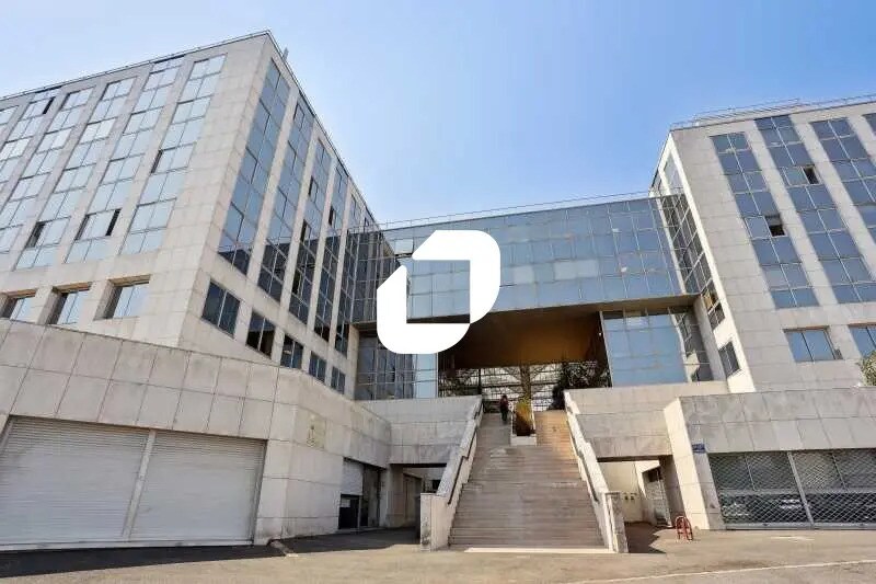 21-37 Rue De Stalingrad, Arcueil à louer - Photo du bâtiment - Image 2 de 36