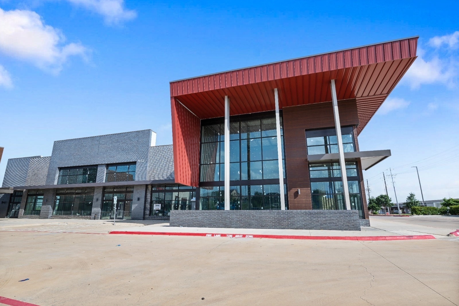 7652 183A Toll rd, Leander, TX for sale Primary Photo- Image 1 of 12