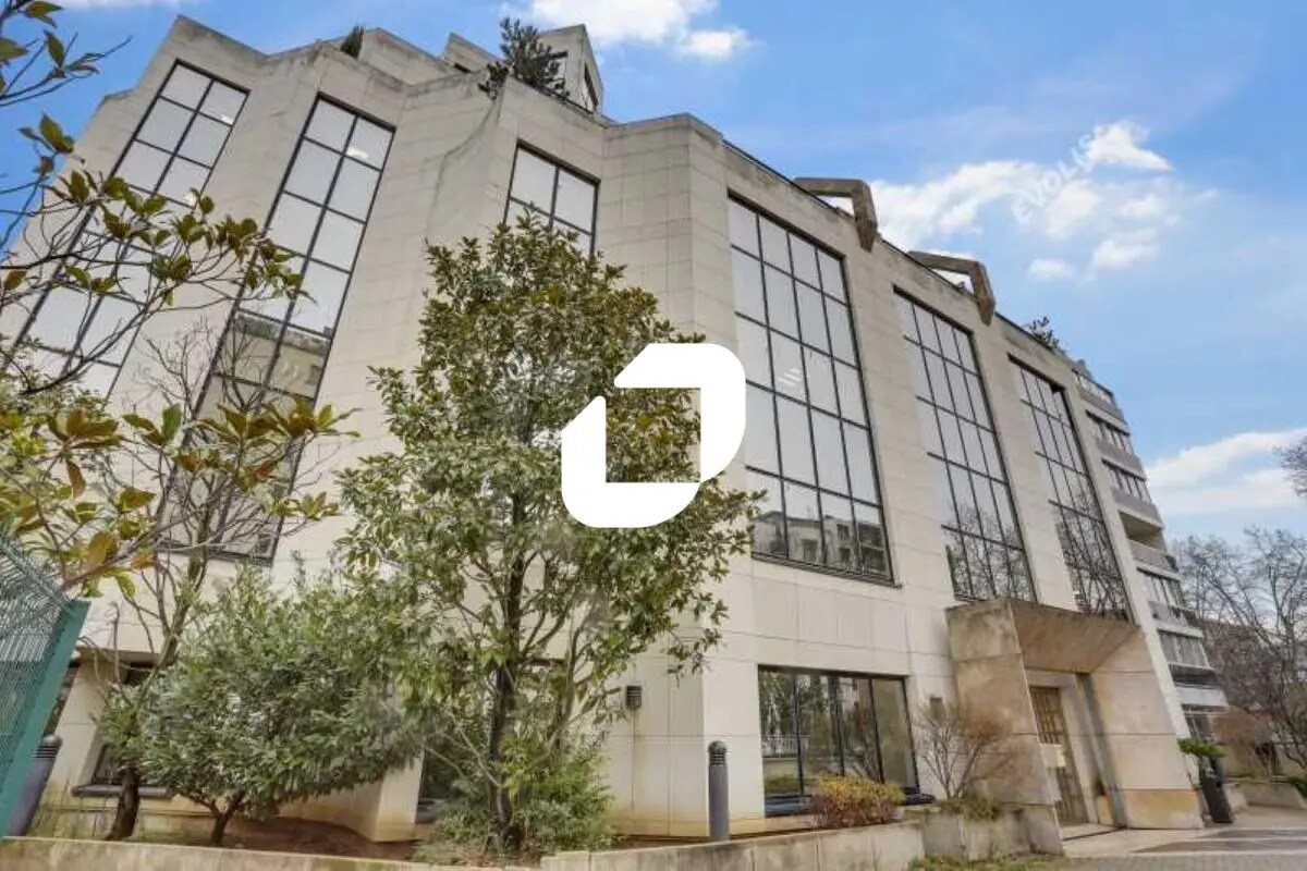 Office in Boulogne-Billancourt for lease Building Photo- Image 1 of 51