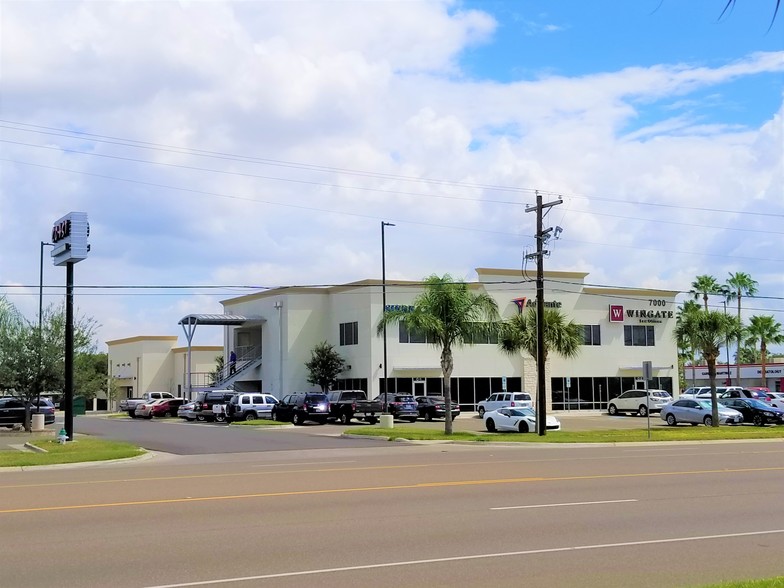 7112 N 10th St, McAllen, TX à vendre - Photo du bâtiment - Image 1 de 1