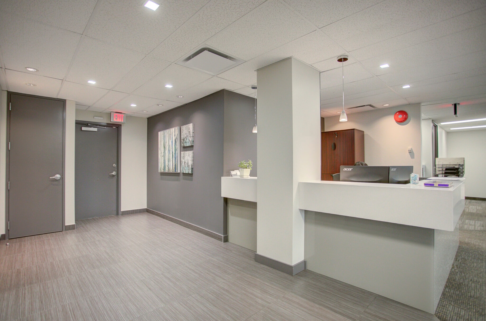 1509 Centre St SW, Calgary, AB for lease Interior Photo- Image 1 of 6