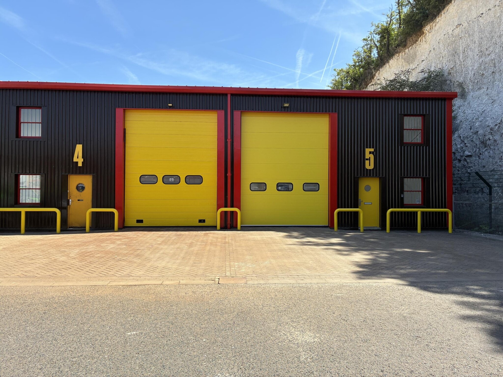 Lower Rd, Northfleet for lease Building Photo- Image 1 of 3