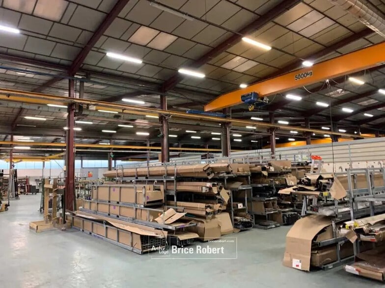 Bureau dans Vaulx-en-Velin à louer - Photo intérieure - Image 3 de 5