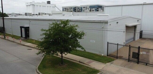 More details for 2000 Edwards St, Houston, TX - Industrial for Lease