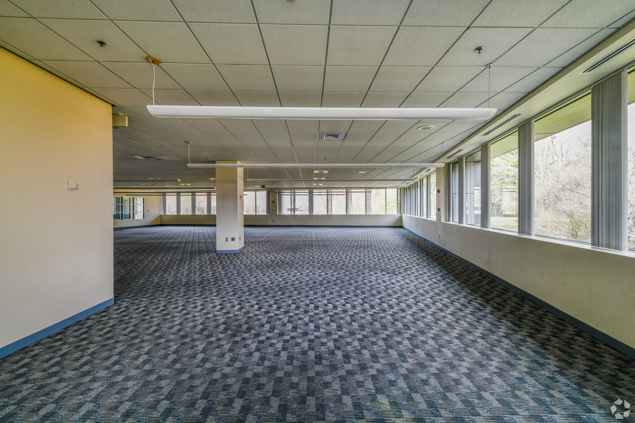 290 Concord Rd, Billerica, MA for lease Interior Photo- Image 1 of 5