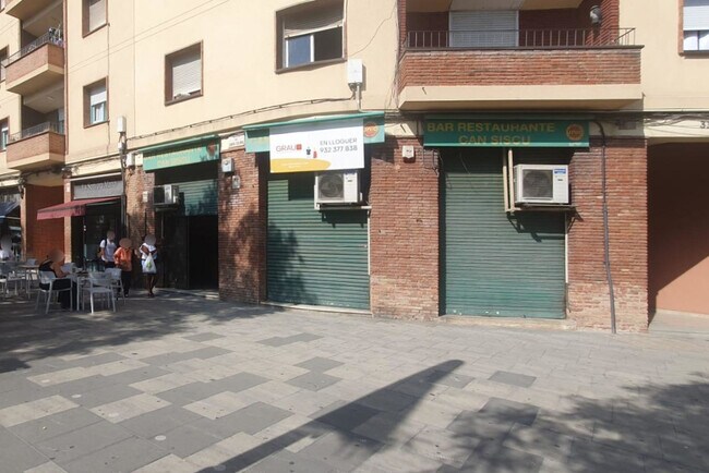 More details for Passeig De Santa Coloma, 33-35, Barcelona - Retail for Lease