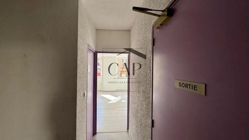 Bureau dans Marseille à vendre - Photo intérieure - Image 3 de 11
