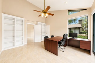 More details for 14343 Torrey Chase Blvd, Houston, TX - Office for Sale