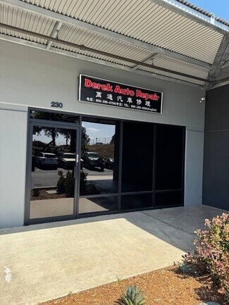 Plus de détails pour 2120 W Mission Rd, Escondido, CA - Industriel à louer