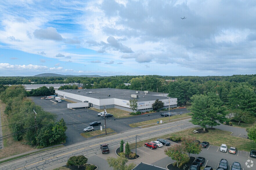 5 Dan Rd, Canton, MA à louer - Photo du bâtiment - Image 3 de 27