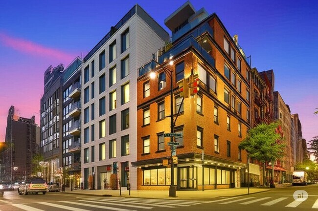 Plus de détails pour 334 Grand St, New York, NY - Multi-résidentiel à vendre