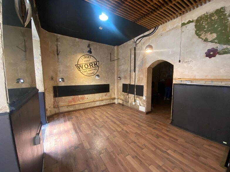 Retail in Madrid, Madrid for lease - Interior Photo - Image 3 of 7