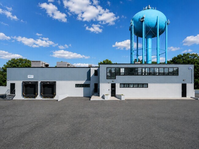 Plus de détails pour 35 West St, East Hanover, NJ - Industriel à louer