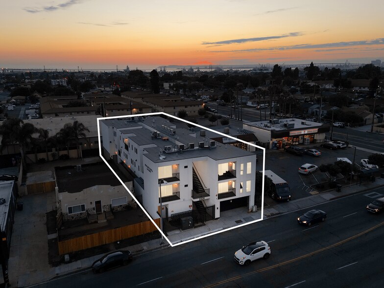 2428 Highland Ave, National City, CA à vendre - Photo du bâtiment - Image 1 de 16