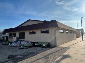 More details for 305 W Madison St, Waterloo, WI - Retail for Sale