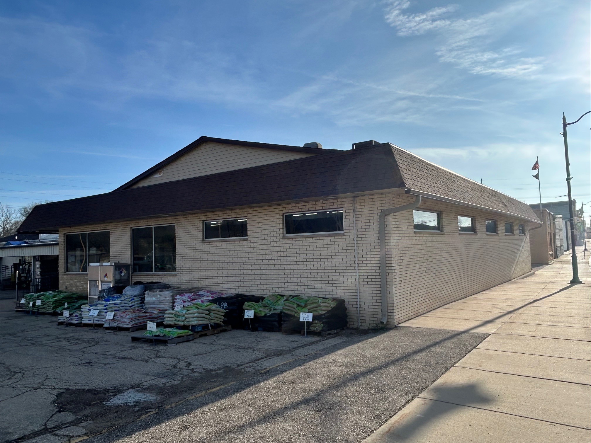 305 W Madison St, Waterloo, WI for sale Primary Photo- Image 1 of 13