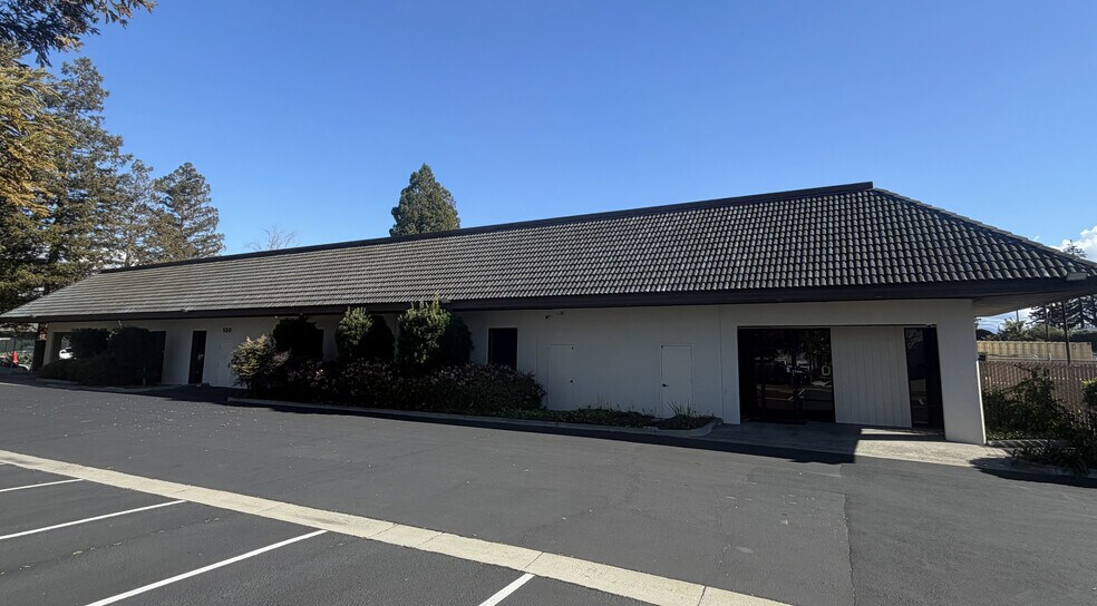 550 Nuttman St, Santa Clara, CA à vendre - Photo du bâtiment - Image 1 de 13