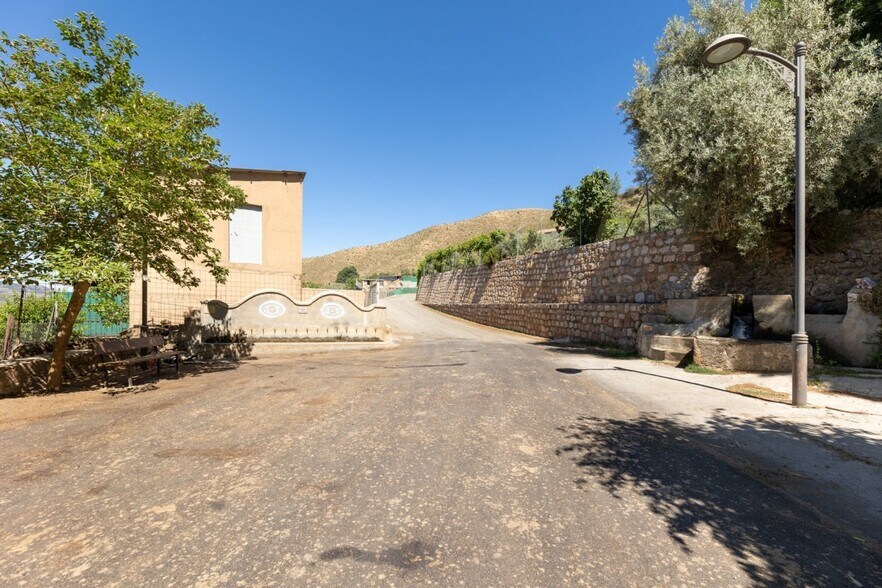 Calle Fuente 16 Caños, Güéjar Sierra, Granada for sale - Primary Photo - Image 1 of 20