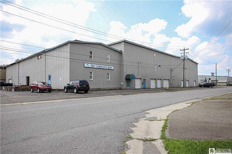 2636 S Work St, Falconer, NY for lease - Building Photo - Image 2 of 12