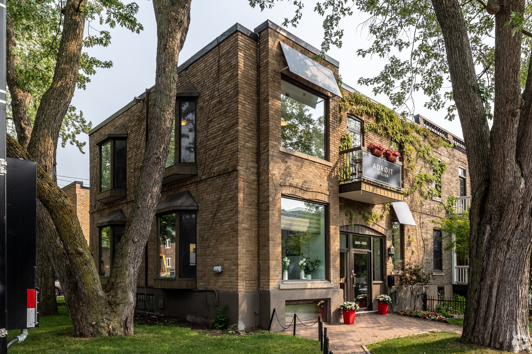5654 Av Monkland, Montréal, QC à vendre Photo du bâtiment- Image 1 de 1