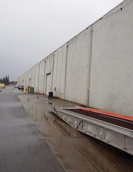 2777 N Highway 59, Merced, CA à louer - Photo du bâtiment - Image 2 de 5