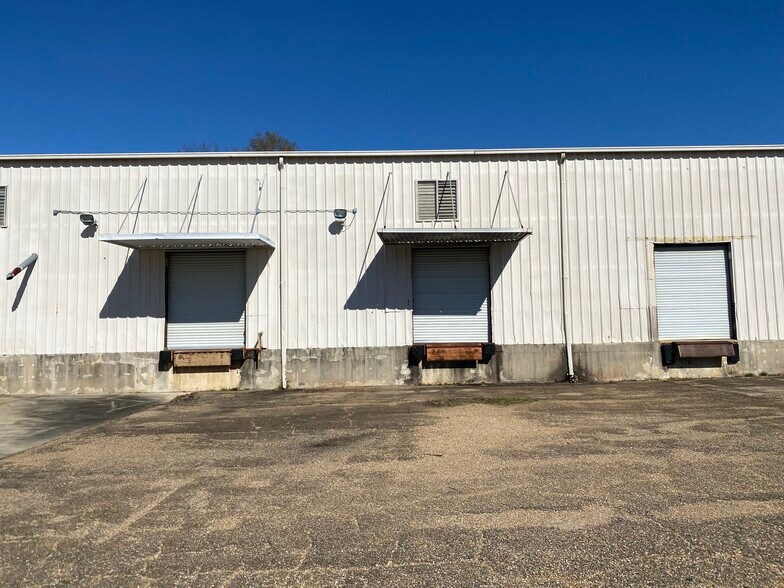 81 Braswell Rd, Hattiesburg, MS à louer - Photo du bâtiment - Image 2 de 5