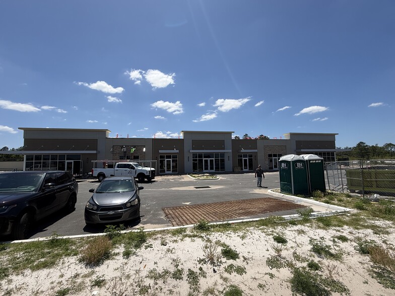 17-92 U.S. Hwy, Davenport, FL à louer - Photo du bâtiment - Image 3 de 3