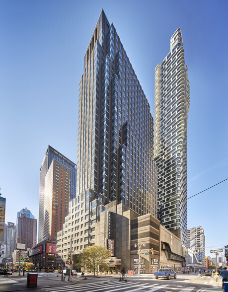 1675 Broadway, New York, NY for lease - Primary Photo - Image 1 of 12