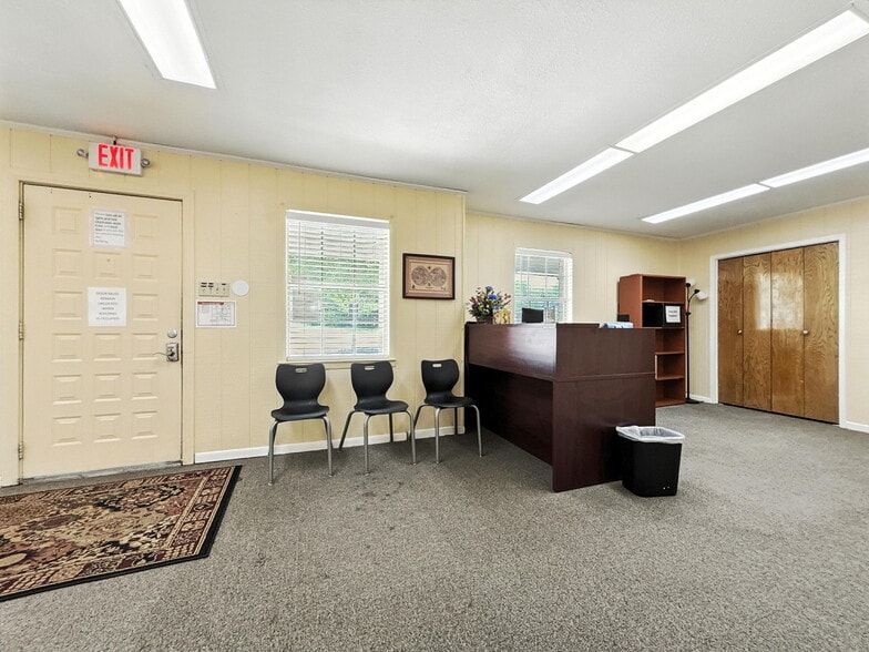 1007 S Ann Blvd, Harker Heights, TX à vendre - Hall d’entrée - Image 3 de 20