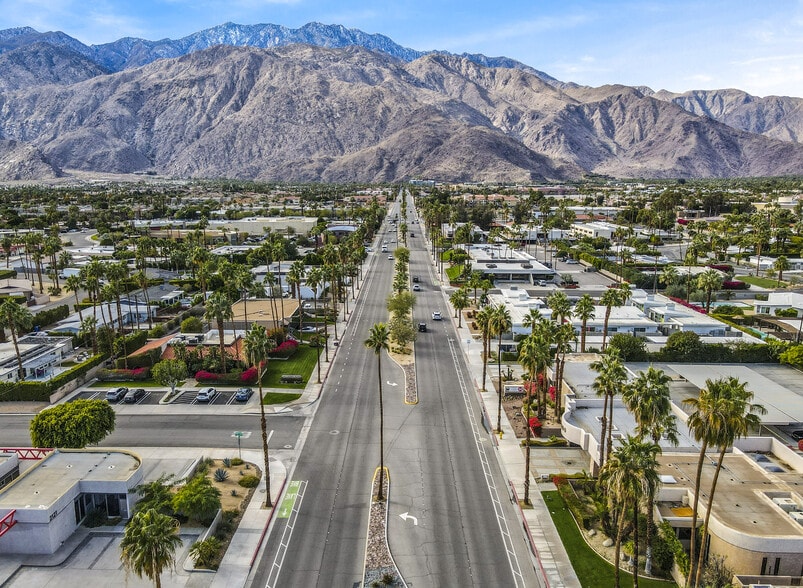 2100 E Tahquitz Canyon Way, Palm Springs, CA for lease - Building Photo - Image 3 of 63