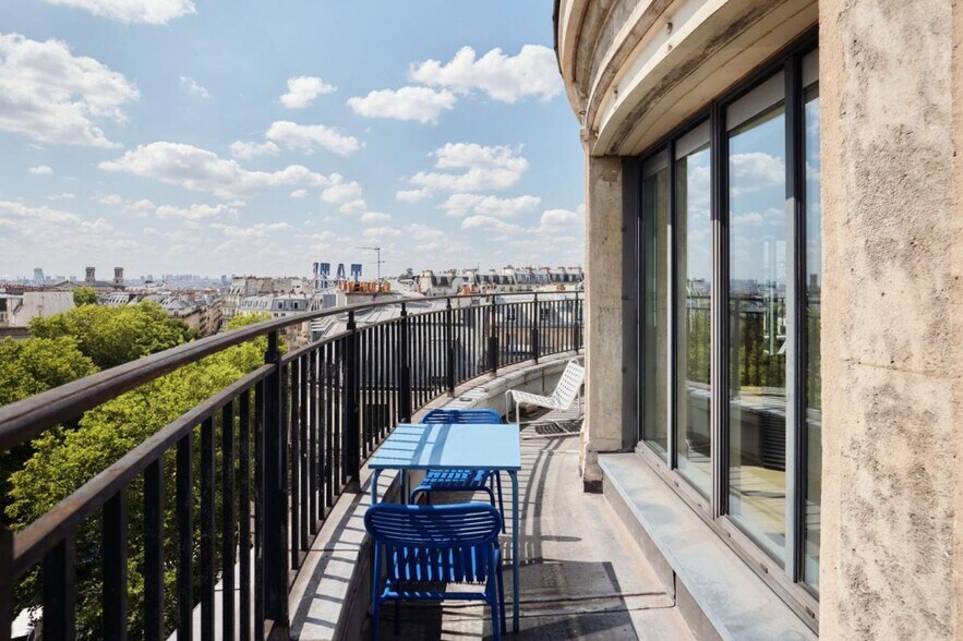 8 Rue De Sofia, Paris à louer - Photo du bâtiment - Image 3 de 8
