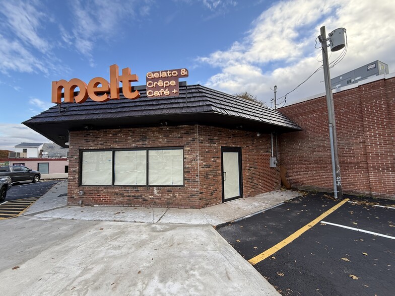 414 Chandler St, Worcester, MA for sale - Building Photo - Image 2 of 8