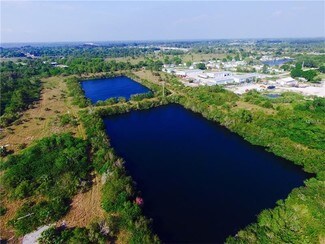Plus de détails pour 6527 Florida St, Punta Gorda, FL - Terrain à vendre
