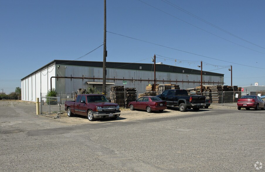 901 Packers St, Atwater, CA à vendre - Photo du bâtiment - Image 2 de 7