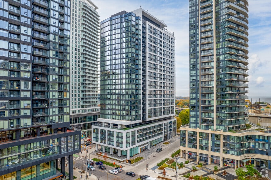 15 Solidarity Way, Toronto, ON for sale - Primary Photo - Image 1 of 1