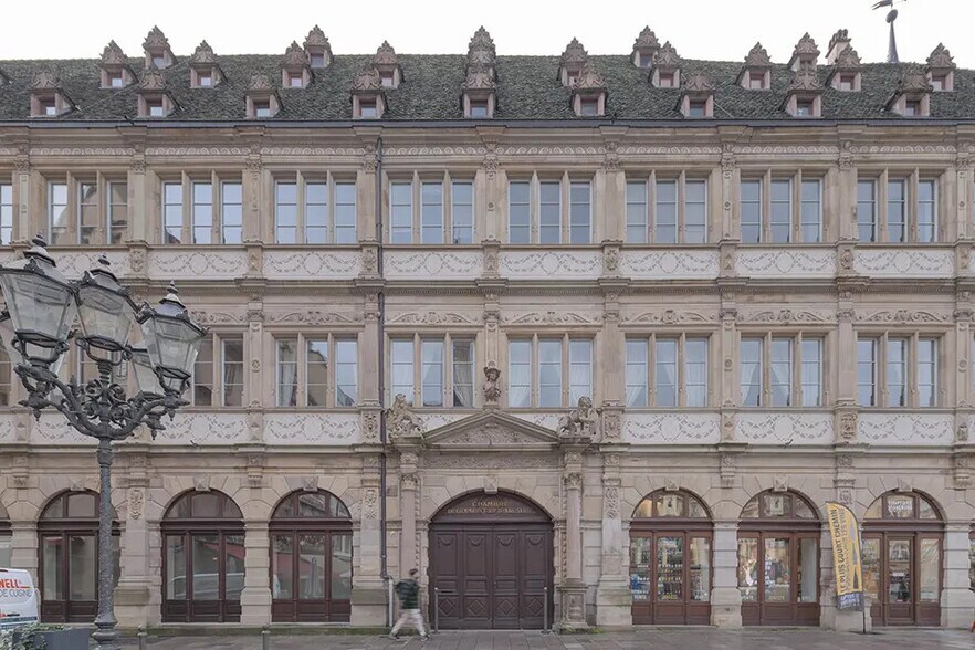 10 Place Gutenberg, Strasbourg à louer - Photo du bâtiment - Image 2 de 12