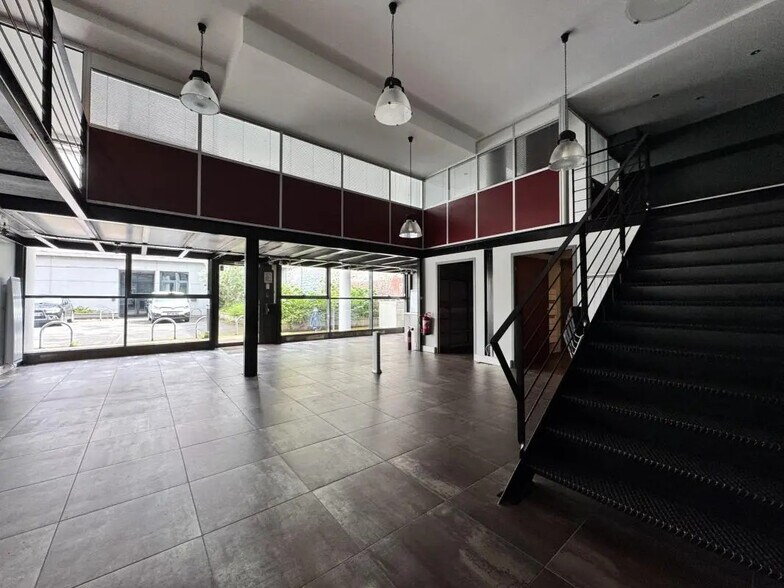 Bureau dans Ivry-sur-Seine à louer - Photo intérieure - Image 3 de 12