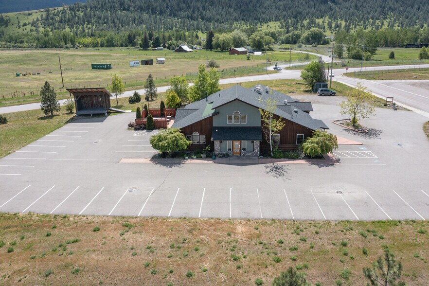 72532 N Couture Loop, Arlee, MT à vendre - Photo du bâtiment - Image 3 de 28
