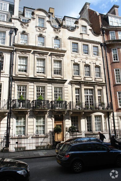 25 Upper Brook St, Londres à louer - Photo du bâtiment - Image 1 de 7