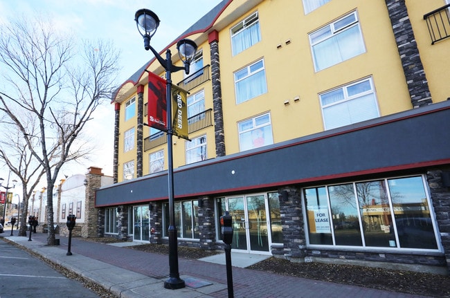 More details for 4707 50 St, Red Deer, AB - Retail for Lease