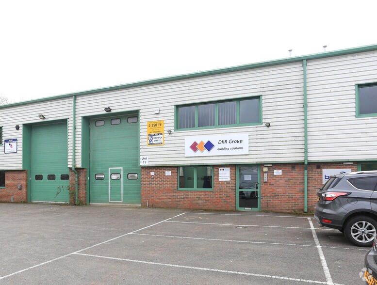 Unit 10 Fernacre Business Park, Budds Lane, Romsey à vendre - Photo du bâtiment - Image 3 de 5