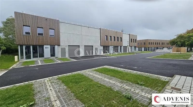 Flex in Seclin for lease Building Photo- Image 1 of 10