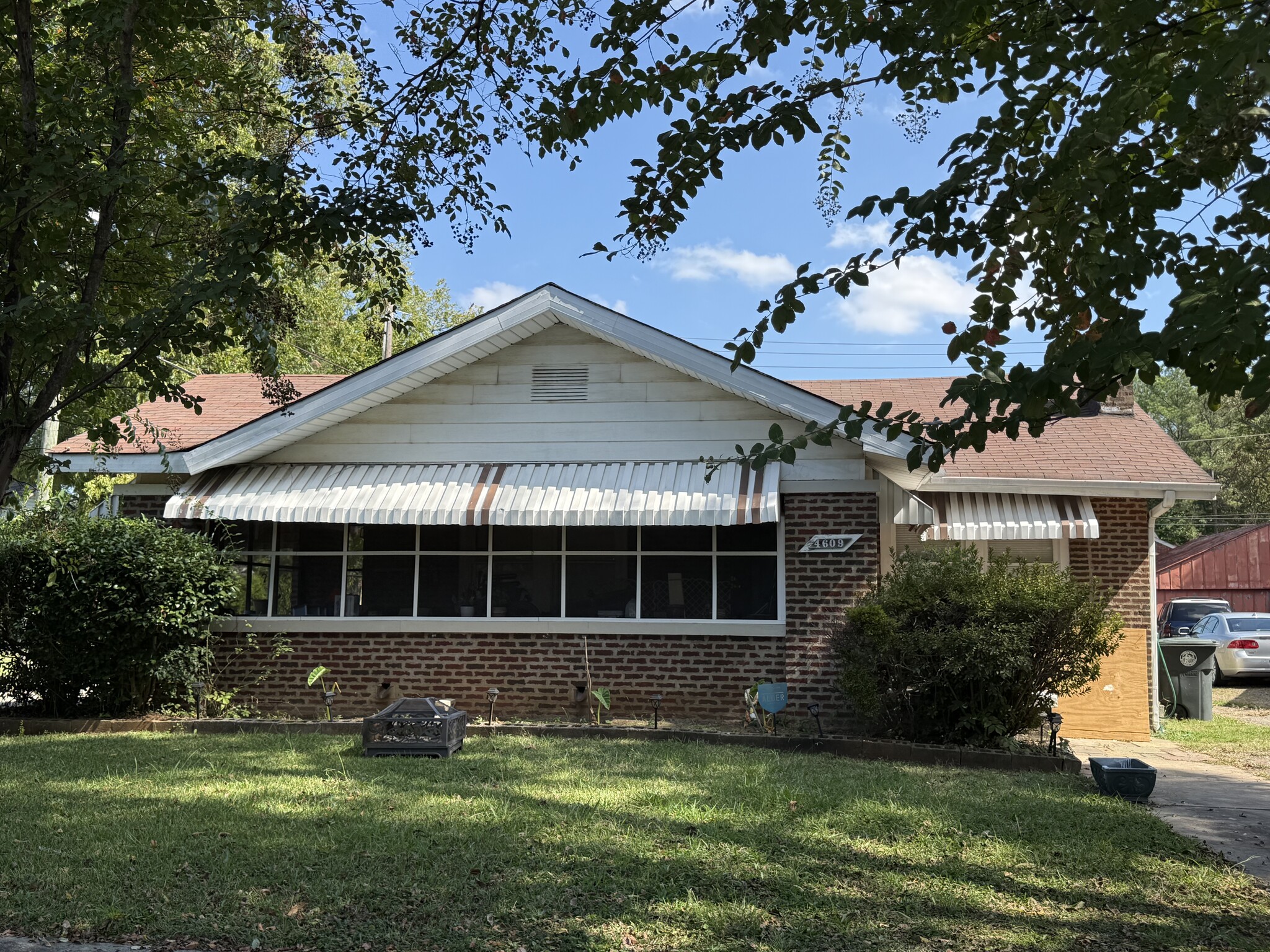 4609 Avenue R, Birmingham, AL for sale Primary Photo- Image 1 of 2