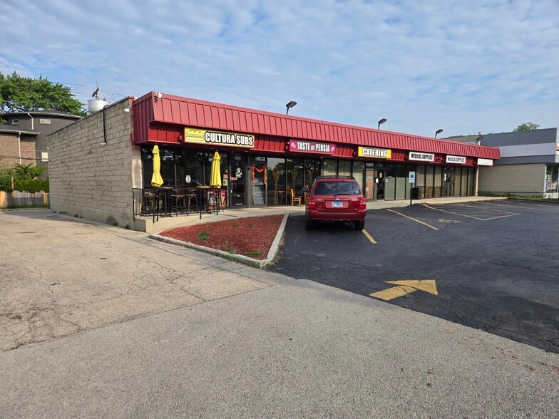 9432-9438 Waukegan Rd, Morton Grove, IL for sale - Building Photo - Image 2 of 5