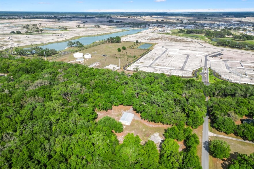 7112 Marsh Bend Trl, Wildwood, FL for lease - Building Photo - Image 3 of 34