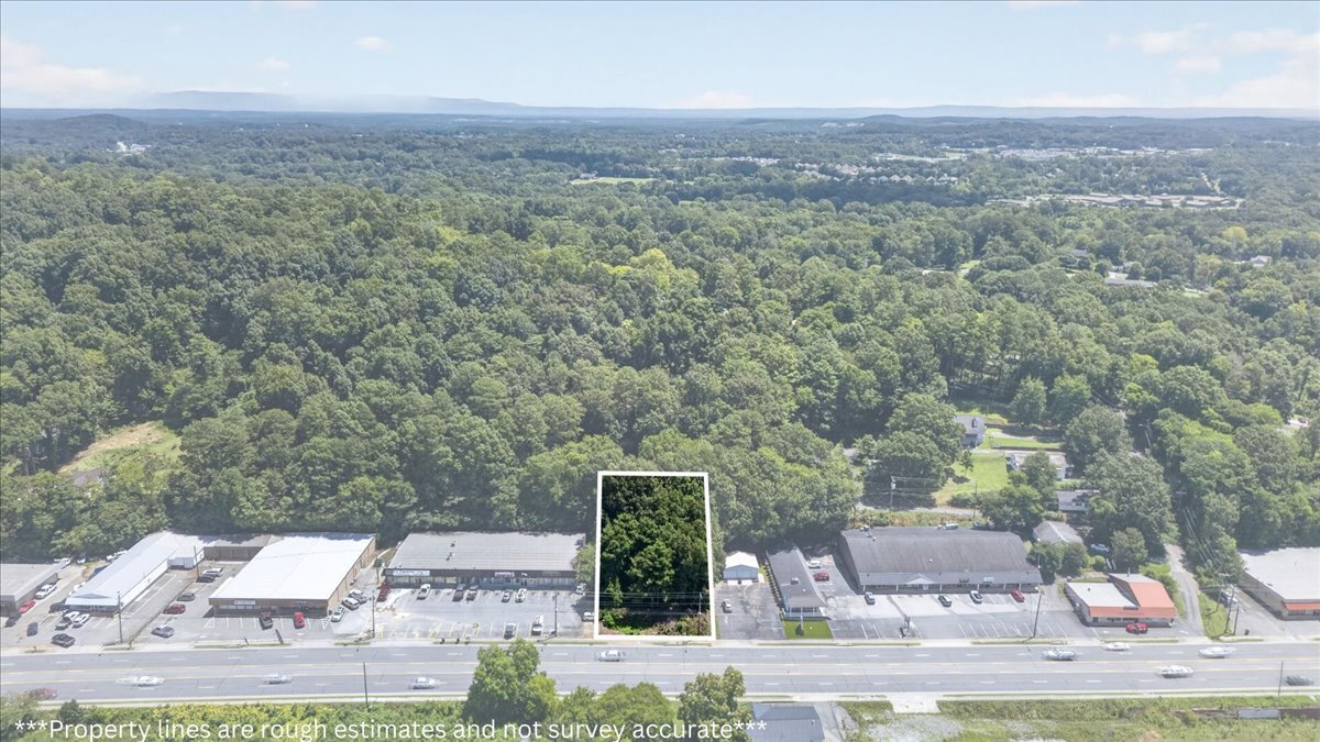 100 S Wall St, Calhoun, GA for sale Primary Photo- Image 1 of 6