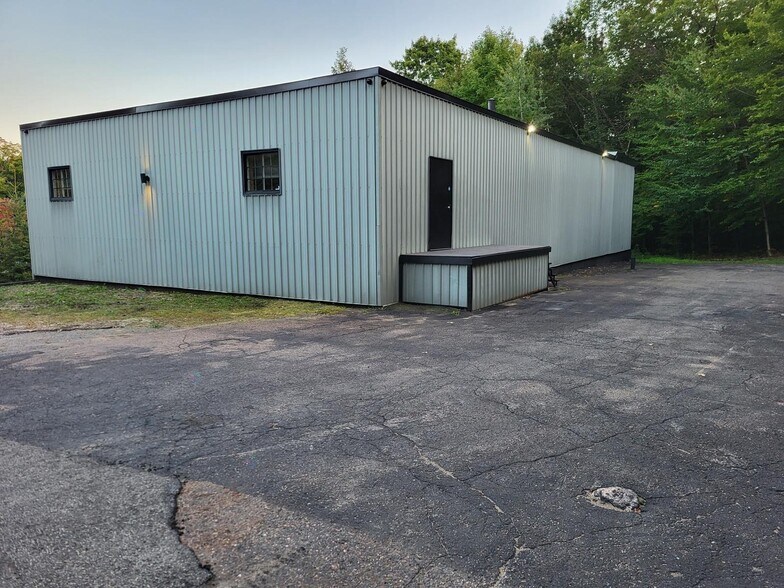 457 Rue De La Septaco, Brownsburg-chatham, QC à vendre - Photo du bâtiment - Image 2 de 2