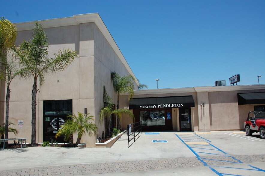 2300-2308 Pacific Coast Hwy, Lomita, CA à vendre - Photo du bâtiment - Image 3 de 8