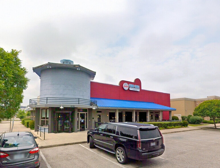 12361 Hornsby Ln, Newport News, VA for sale - Primary Photo - Image 1 of 38